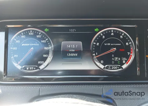 2015 Mercedes-Benz S 63 Amg 4Matic z USA, uszkodzony, nr VIN WDDXJ7JB3FA005187